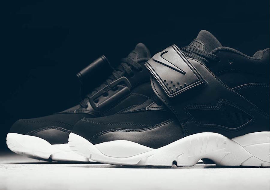 Nike Air Diamond Turf Black White