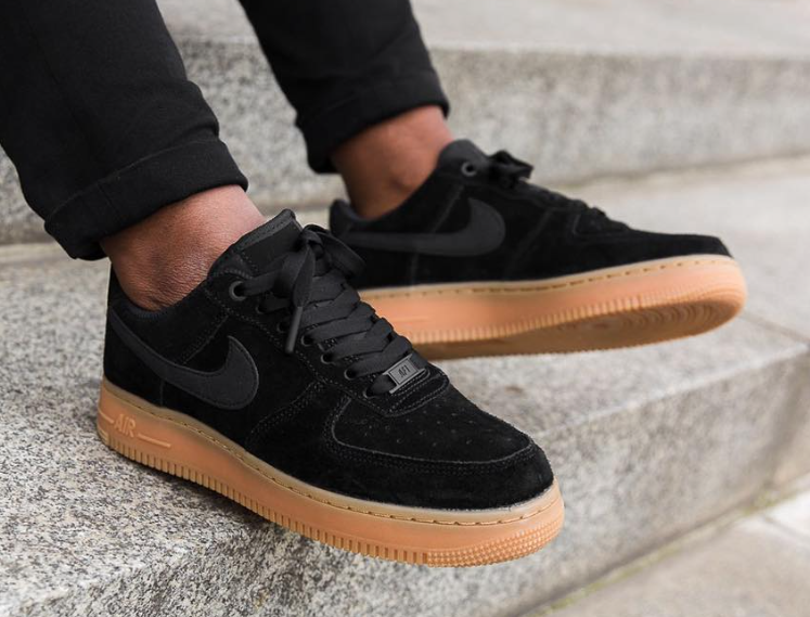 nike air force 1 07 black suede