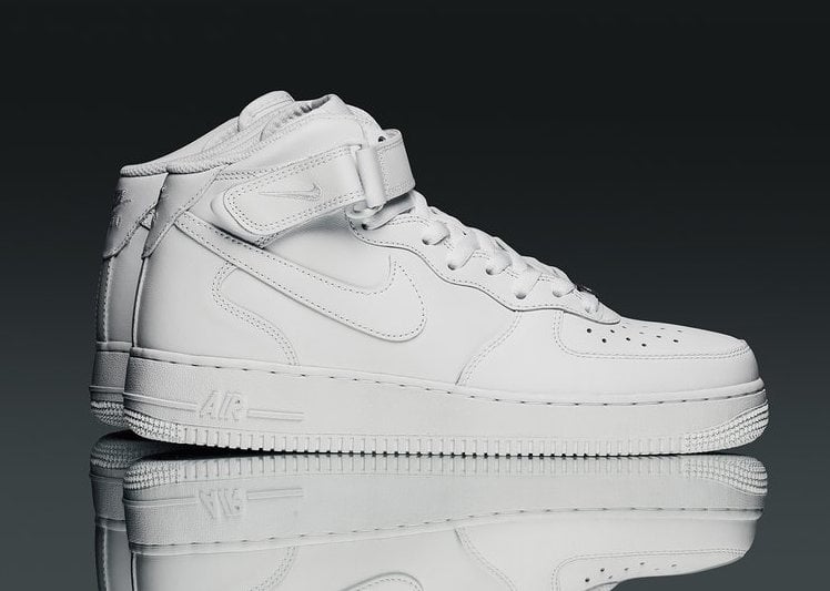 Nike Air Force 1 Mid Triple White