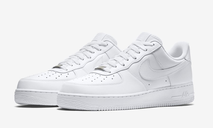 shoe carnival nike air force ones