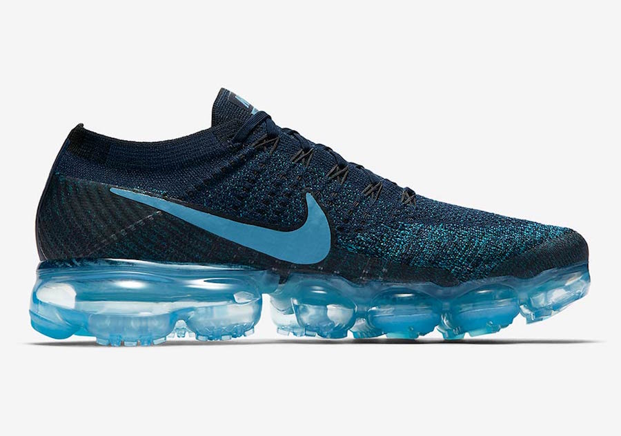 baby blue nike vapormax
