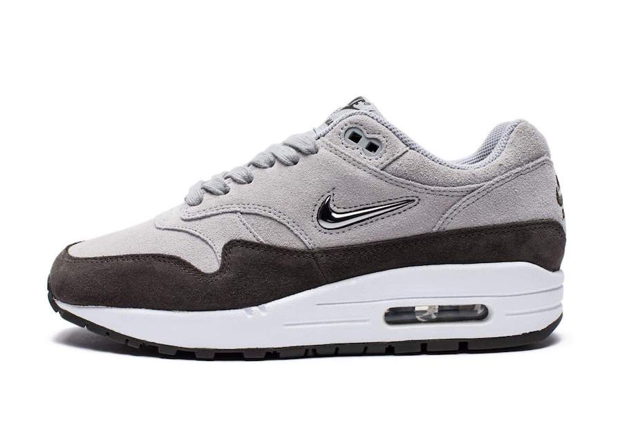 Two New Women’s Nike Air Max 1 SC Jewel Colorways Starting to Release