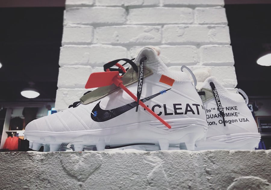 OFF-WHITE Nike Cleat Mache Custom