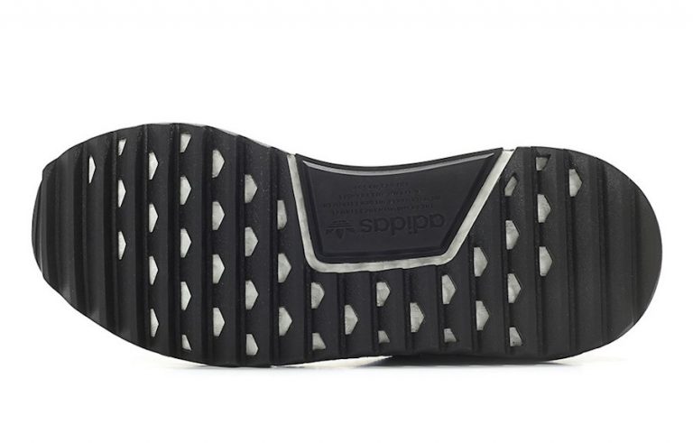 nmd_r1 stlt parley primeknit