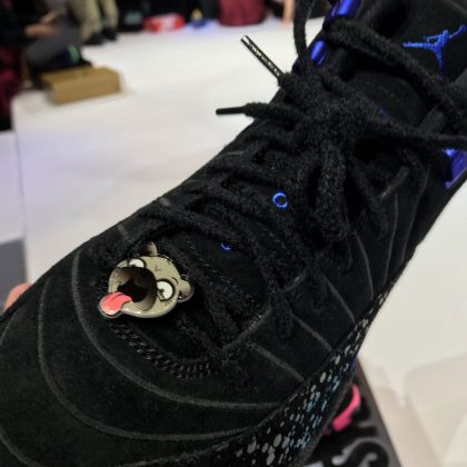 Air Max 90 Wmns Snow Leopard Air Jordans 4 Kaws Black