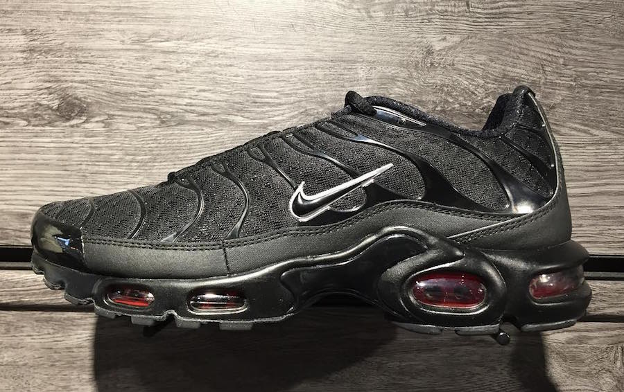 Nike Air Max Plus Ninja Pack