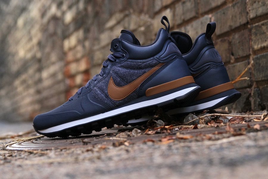 nike internationalist navy blue