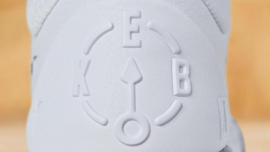 Nike Kobe AD Mid Sundays Best 922482-100