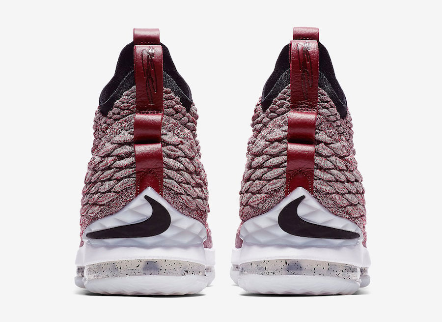 Nike LeBron 15 Red Flyknit 897649-201