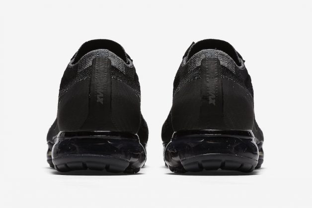 Nike VaporMax Laceless Black Night AQ0581-001 | SneakerFiles