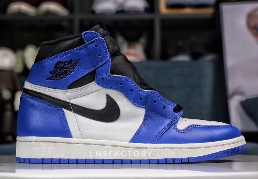 air jordan 1 royal blue 2018