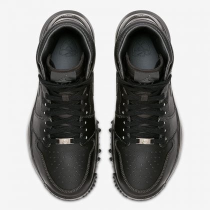 Sneakers Nike Vomero 9 For Women Black And Red Air Jordan Wolf Grey 9