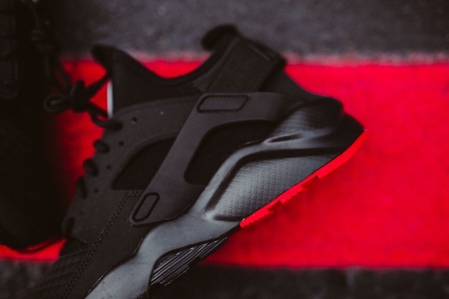 Nike Air Huarache Ultra Bred Black Red