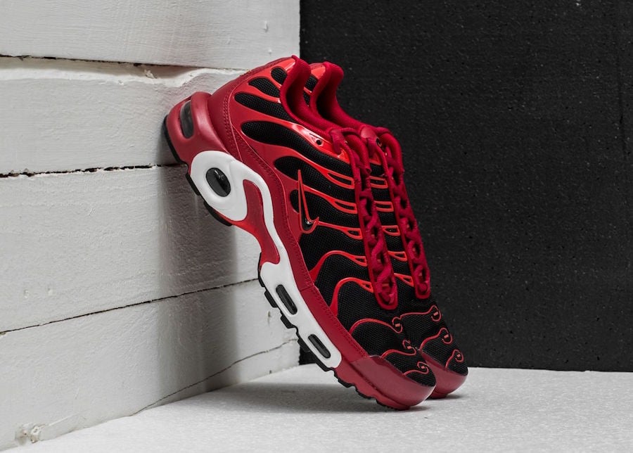 Nike Air Max Plus ‘Chile Red’