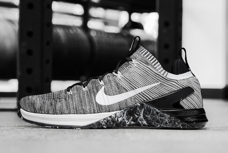 womens flyknit metcon