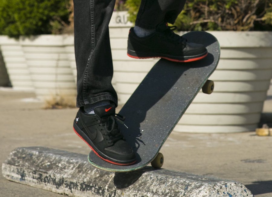 nike sb pigeon on feet