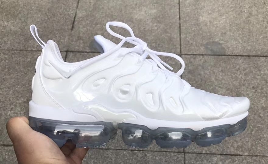 Nike VaporMax Plus Triple White