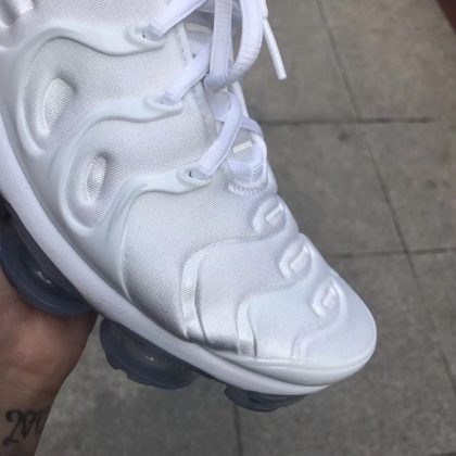 Grey And Gold Nike Sneakers Images Of White And Orange Jordan