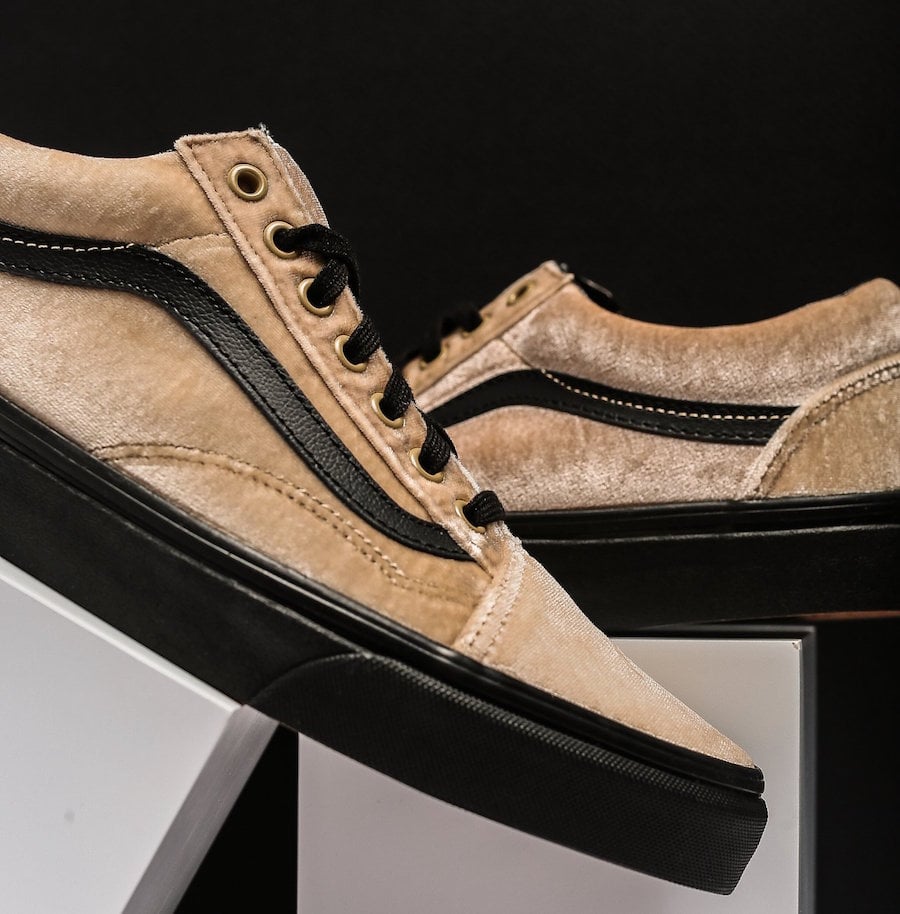 vans black tan