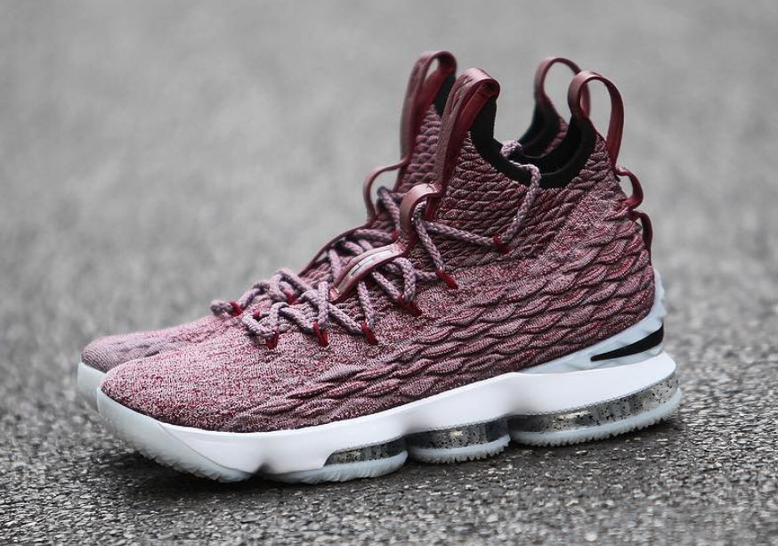 Nike LeBron 15 Wine Red Flyknit White 