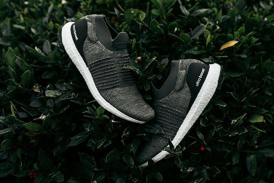 adidas Ultra Boost Laceless Trace Cargo