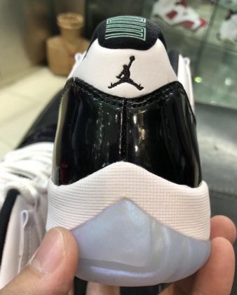 Nike Air Jordan Girls Aj 6 Retro Champagne