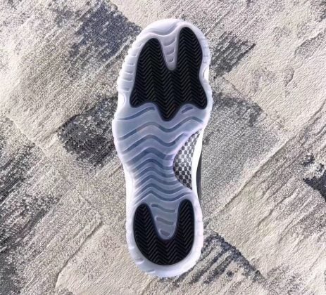 Jordan Retro 6 Blue Mine And Black Nike Air Max 95 White Red