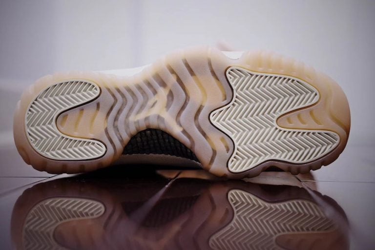 Nike Air Veer Black Grey Nike Roshe Run Vent Pack