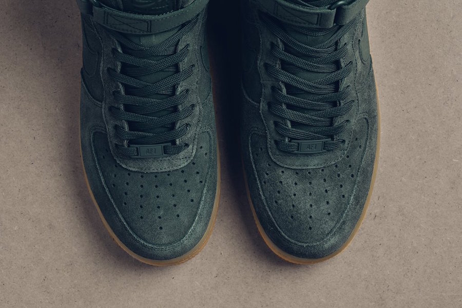 Nike Air Force 1 High Vintage Green AA1118-300