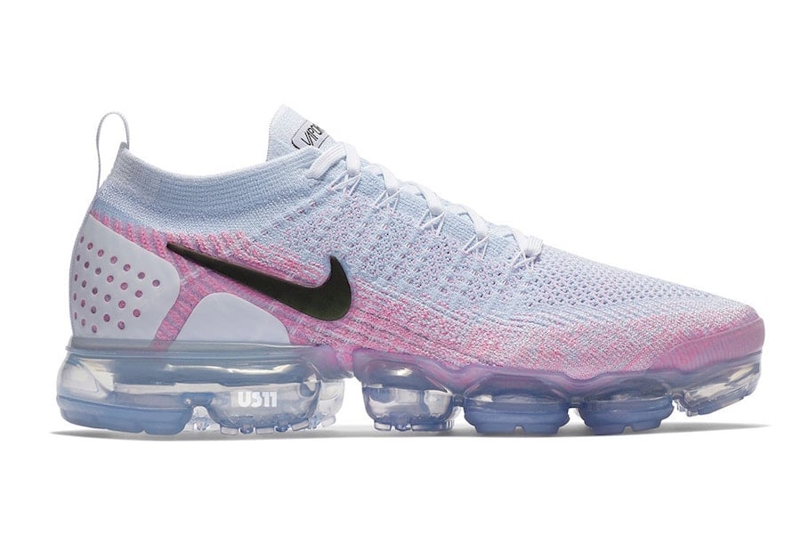 white pink vapormax