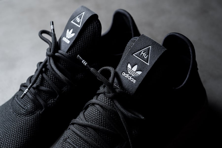 adidas hu all black