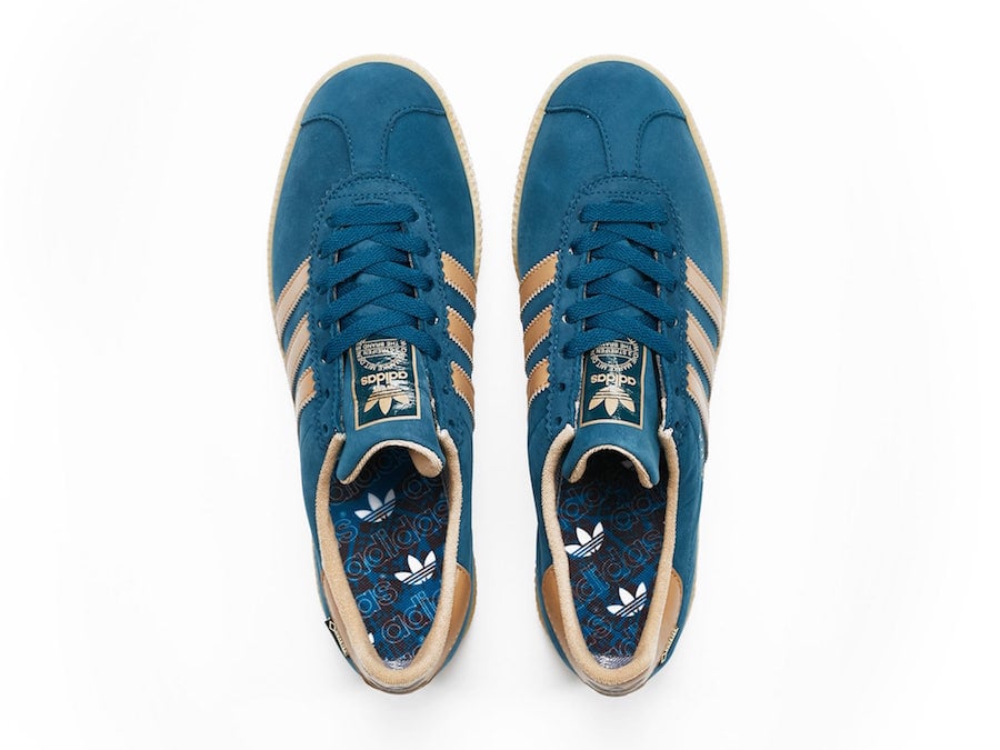 Sneakersnstuff adidas Originals Stockholm Gore Tex Blue Night AC7753