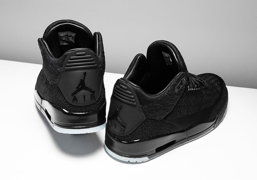 black jordans 3