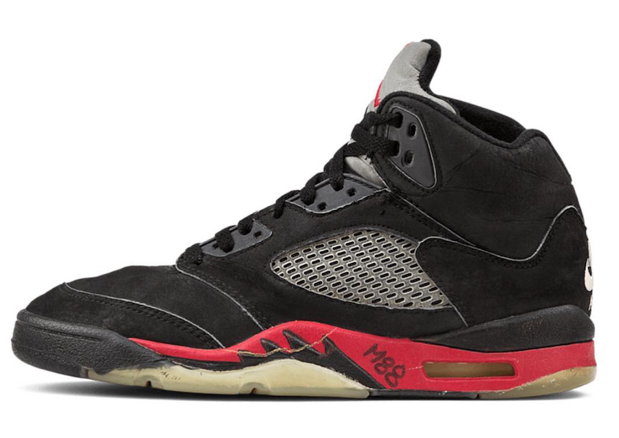 black and university red jordan 5