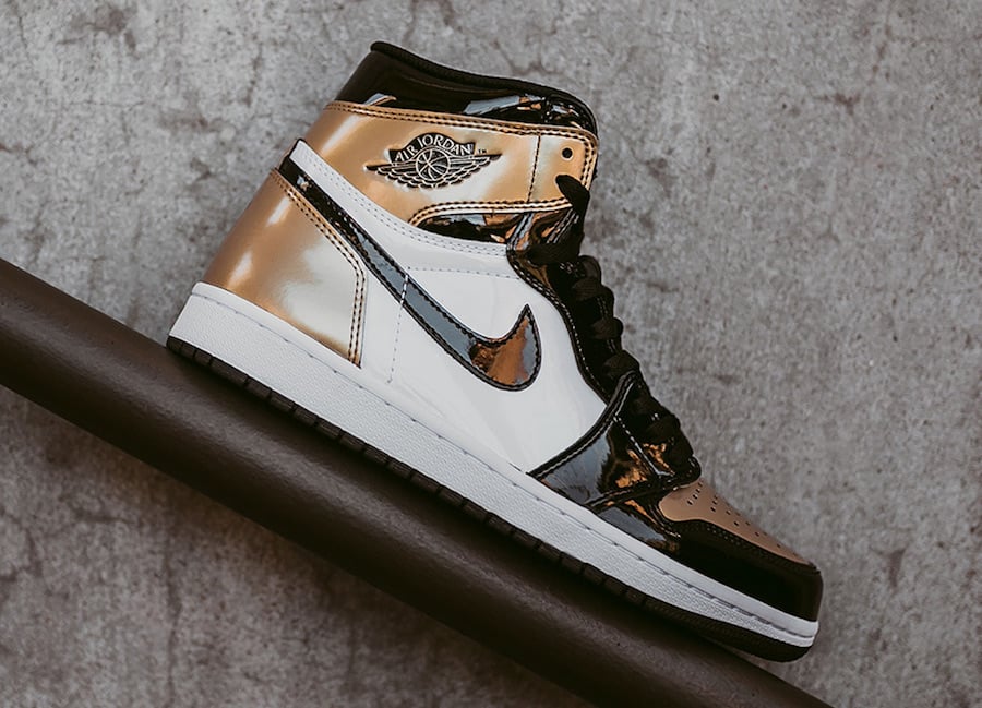 jordan 1 gold toe on feet