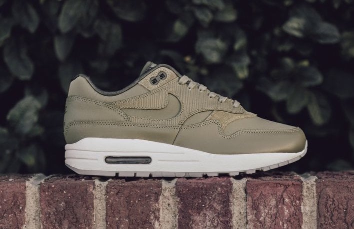 nike air max 1 premium sc neutral olive & metallic gold