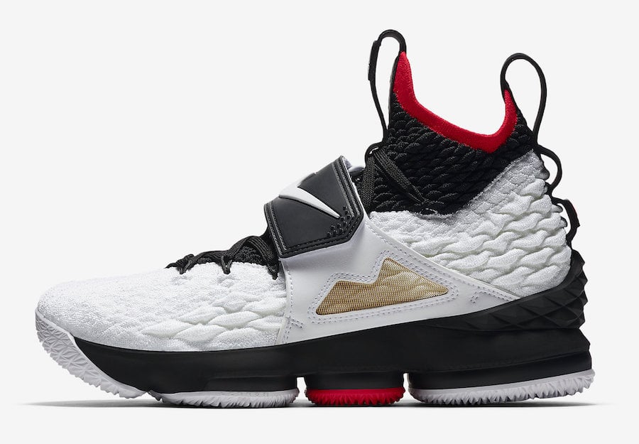 lebron 15 diamond turf worth