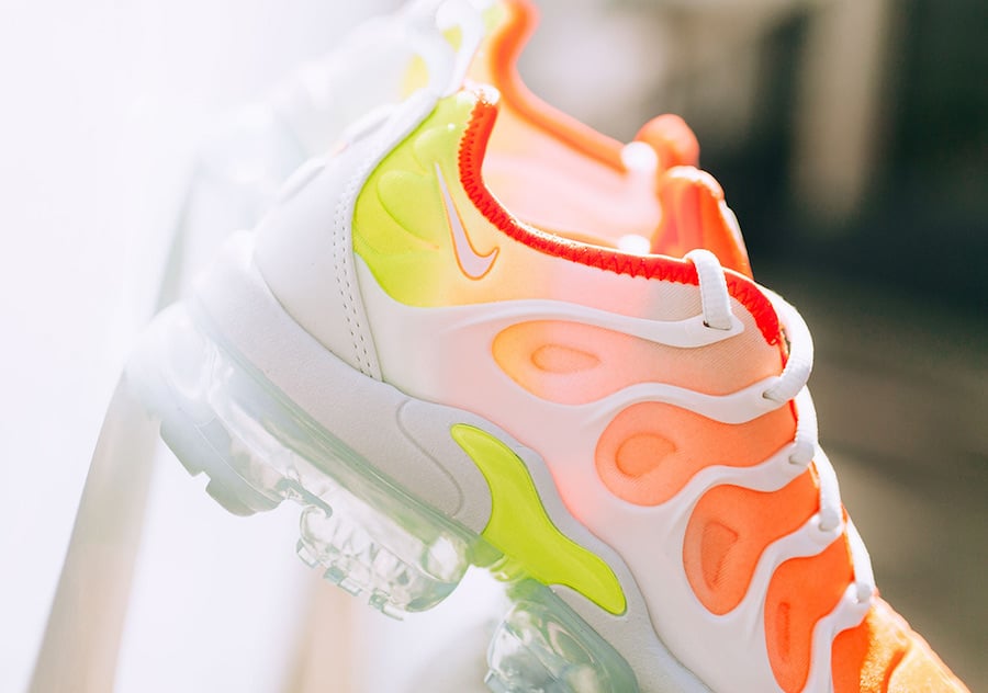 Nike Air VaporMax Plus Reverse Sunset AO4550-003