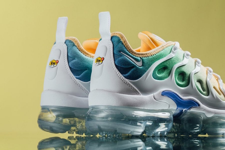 Nike VaporMax Plus Light Menta AO4550-100