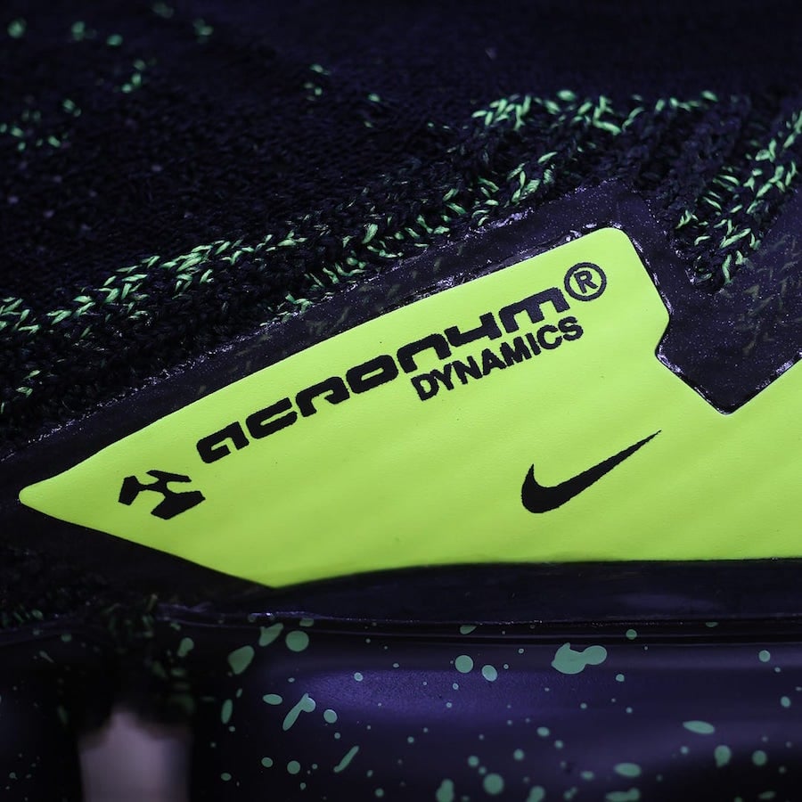 Acronym Nike Air VaporMax Moc 2 Black Volt AQ0996-007