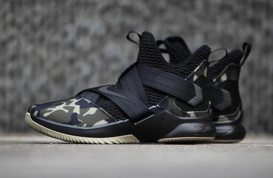 camo lebron shoes