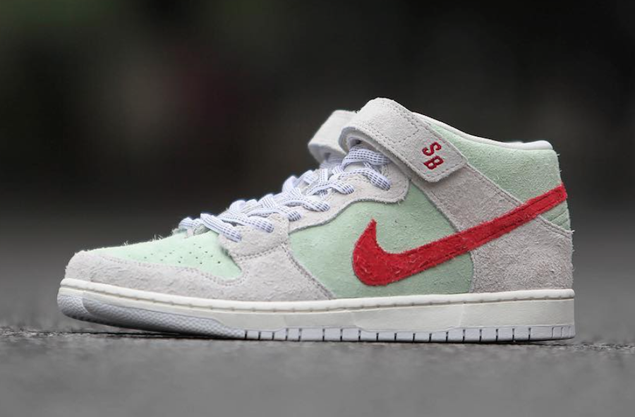 Detailed Look at the Nike SB Dunk Mid ‘White Widow’