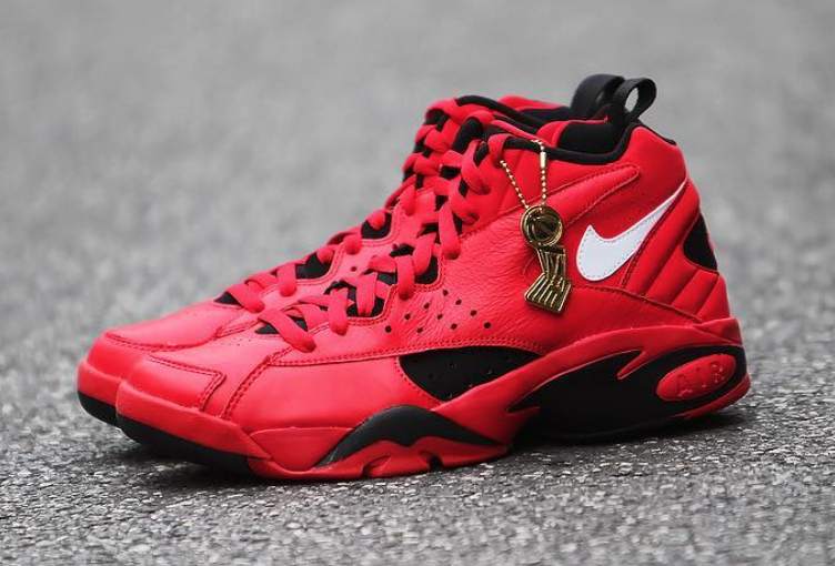 pippen shoes red