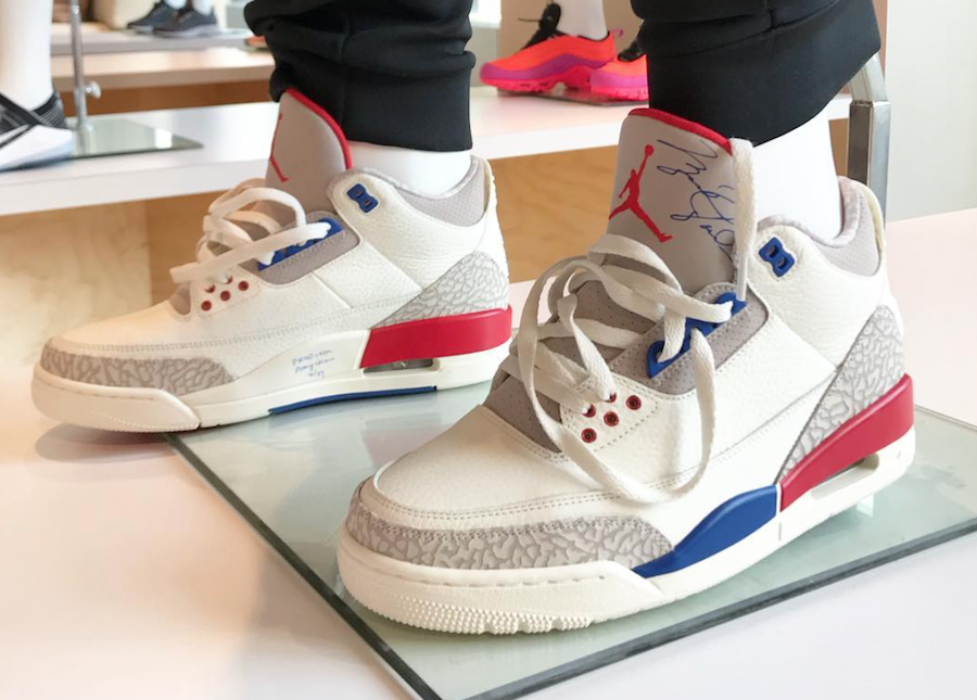 Air Jordan 3 USA International Flight 