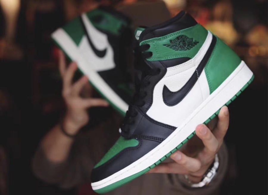 Air Jordan 1 Pine Green 555088-302