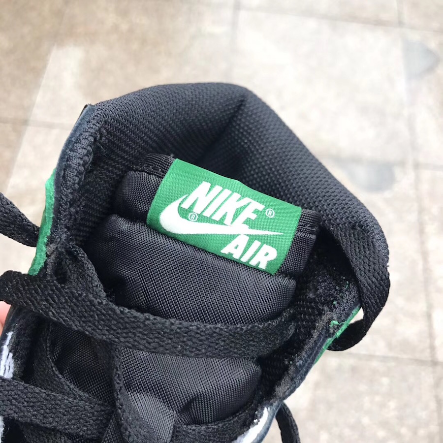 Air Jordan 1 Pine Green 555088-302