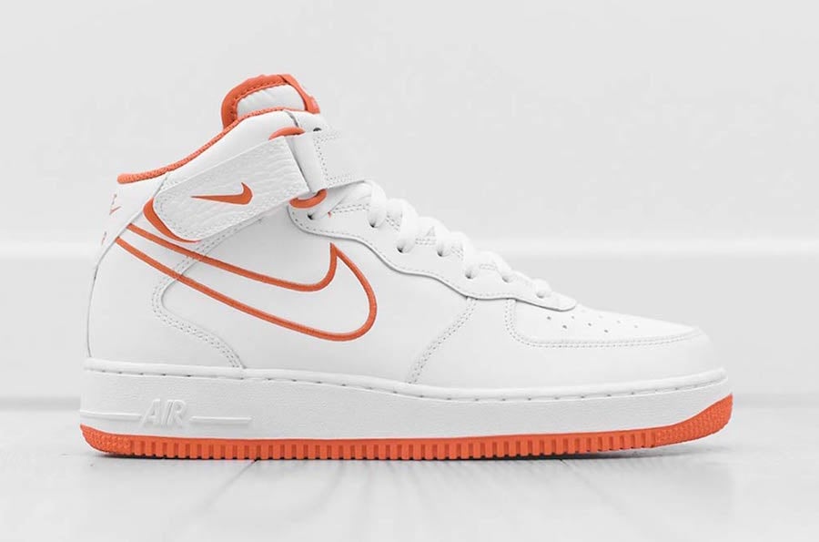 Nike Air Force 1 Mid Terra Orange AQ8650-100