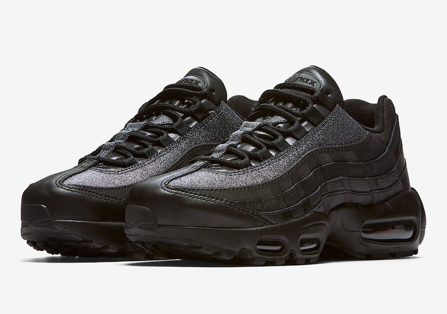 nike air max 95 black and silver