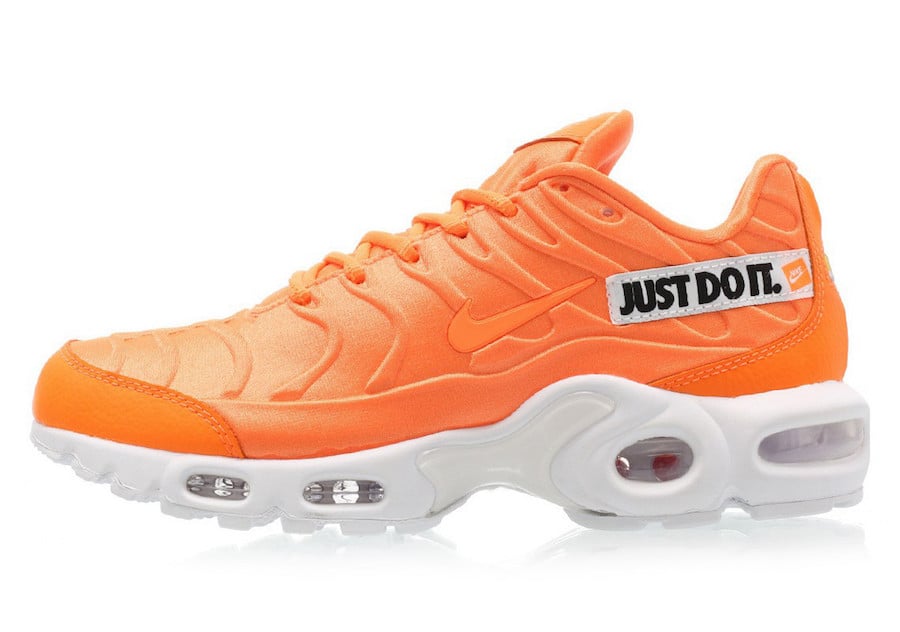 orange air max plus womens