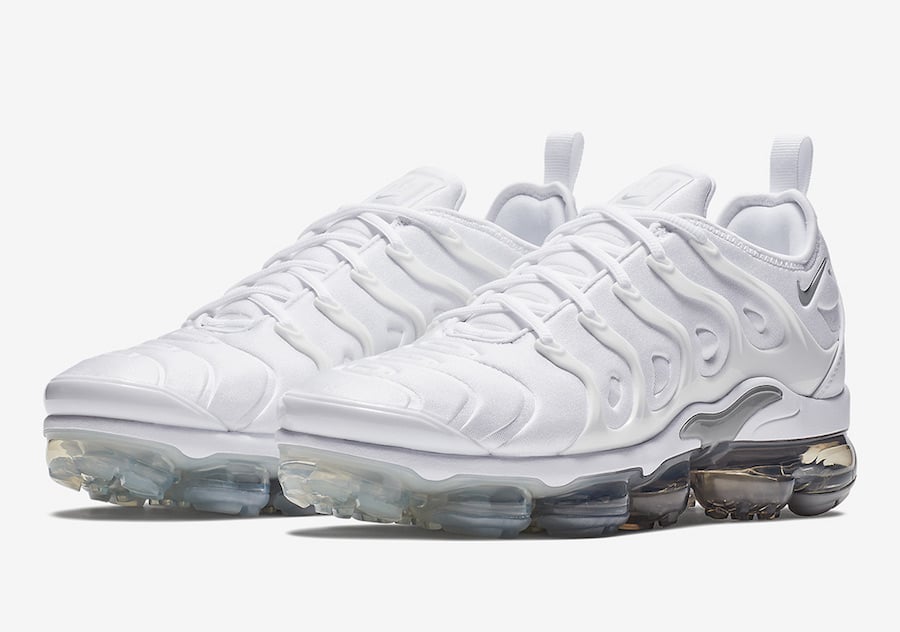 nike air vapormax plus platinum